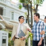 4 Reasons to Hire a Real Estate Agent When Looking for Homes for Sale