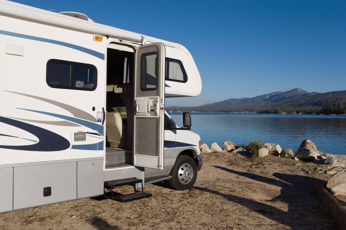 5 Tips for Buying the Best RV Lithium Batteries