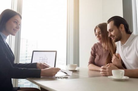 5 ADVANTAGES OF OUTSOURCING CONDO MANAGEMENT TO A PROFESSIONAL COMPANY 7
